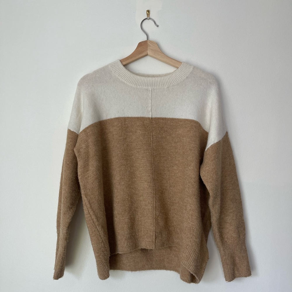 VINCE CAMUTO Color Block Sweater